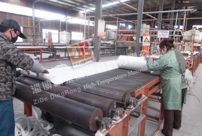 Ceramic fiber blanket